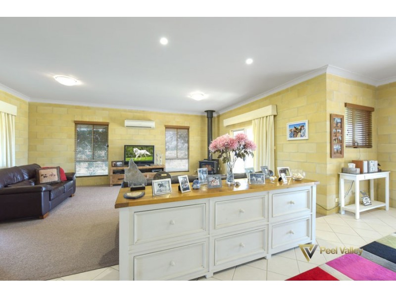 307 Whitehouse Lane, Tamworth NSW 2340