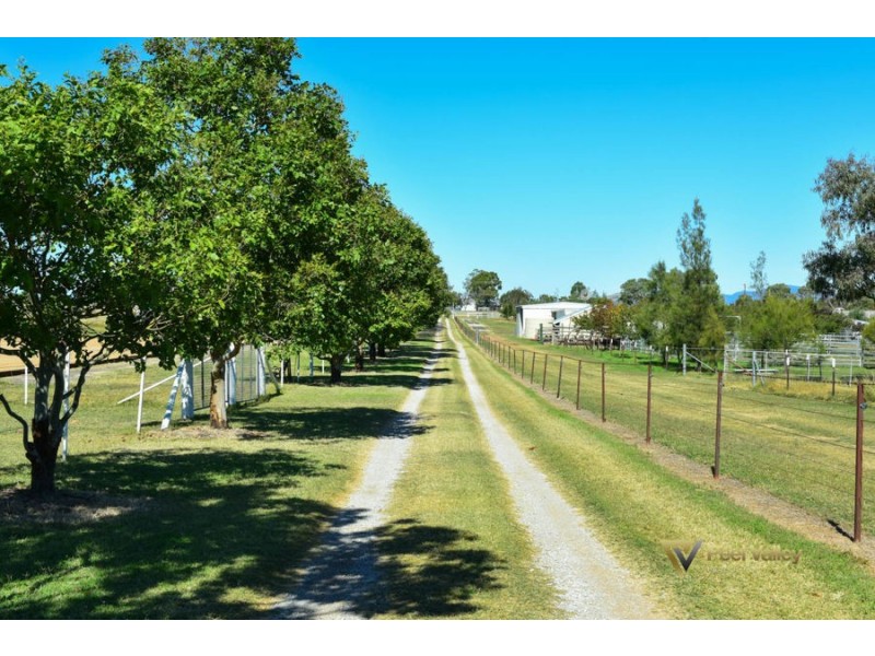 307 Whitehouse Lane, Tamworth NSW 2340