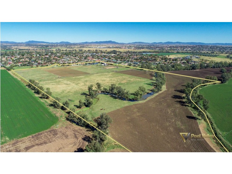 24 Harrier Parade, Tamworth NSW 2340