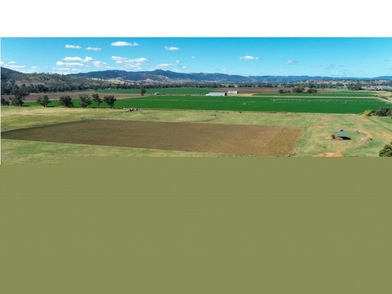 24 Harrier Parade, Tamworth NSW 2340