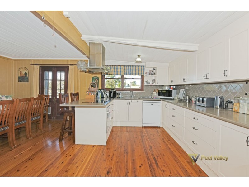 24 Harrier Parade, Tamworth NSW 2340