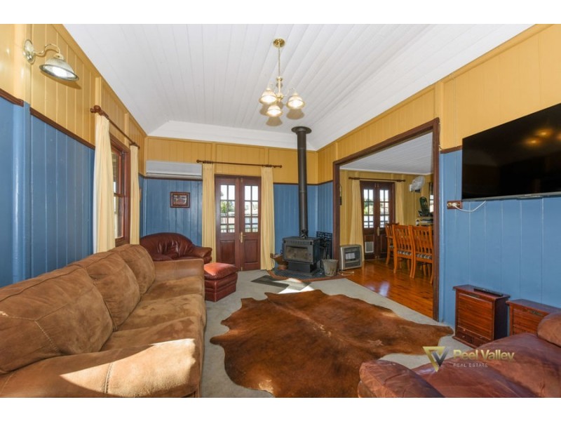 24 Harrier Parade, Tamworth NSW 2340