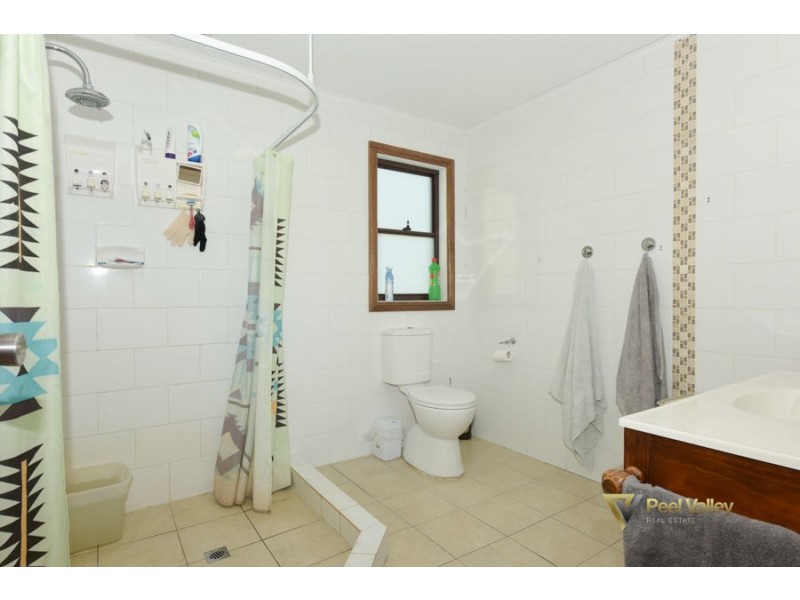 24 Harrier Parade, Tamworth NSW 2340