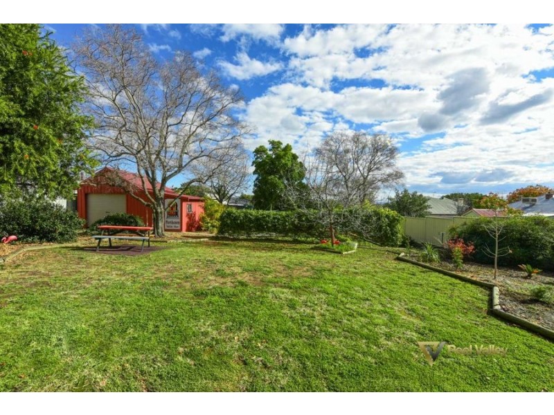 103 Crown Street, Tamworth NSW 2340