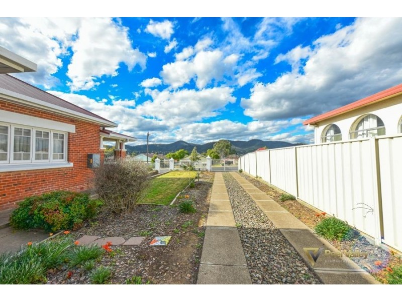 103 Crown Street, Tamworth NSW 2340