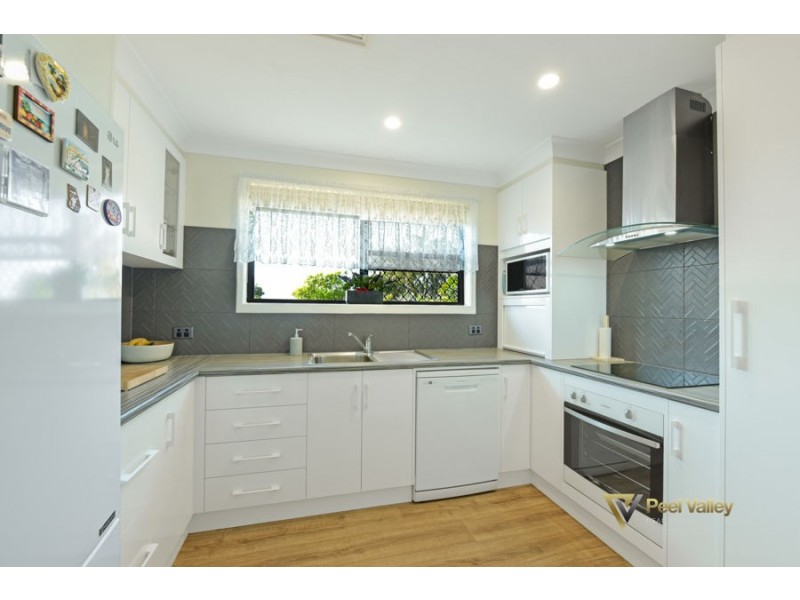 154 Calala Lane, Tamworth NSW 2340