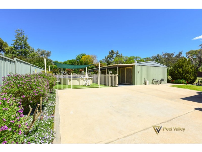 154 Calala Lane, Tamworth NSW 2340