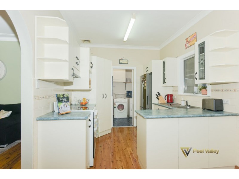 47 Churchill Street, Tamworth NSW 2340