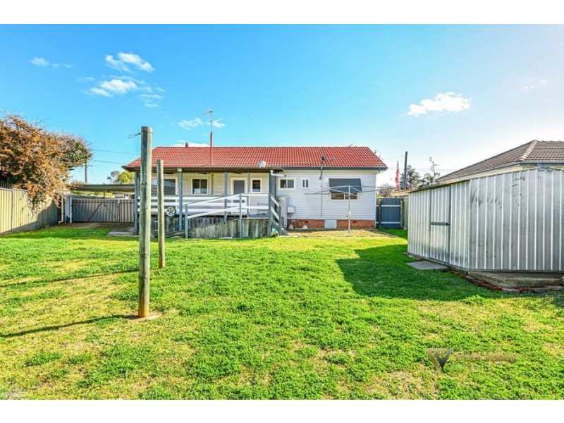 47 Churchill Street, Tamworth NSW 2340