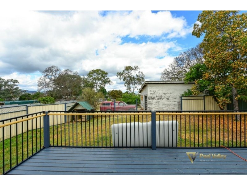 37B Hillvue Road, Tamworth NSW 2340