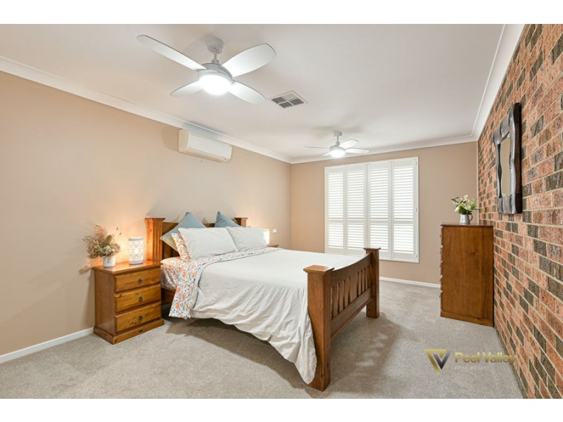 8 Robey Street, Kootingal NSW 2352