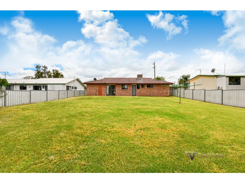6 Willow Park Avenue, Kootingal NSW 2352