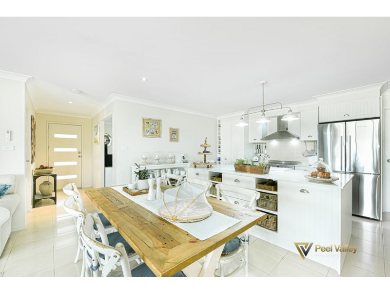 3 Lily Close, Kootingal NSW 2352