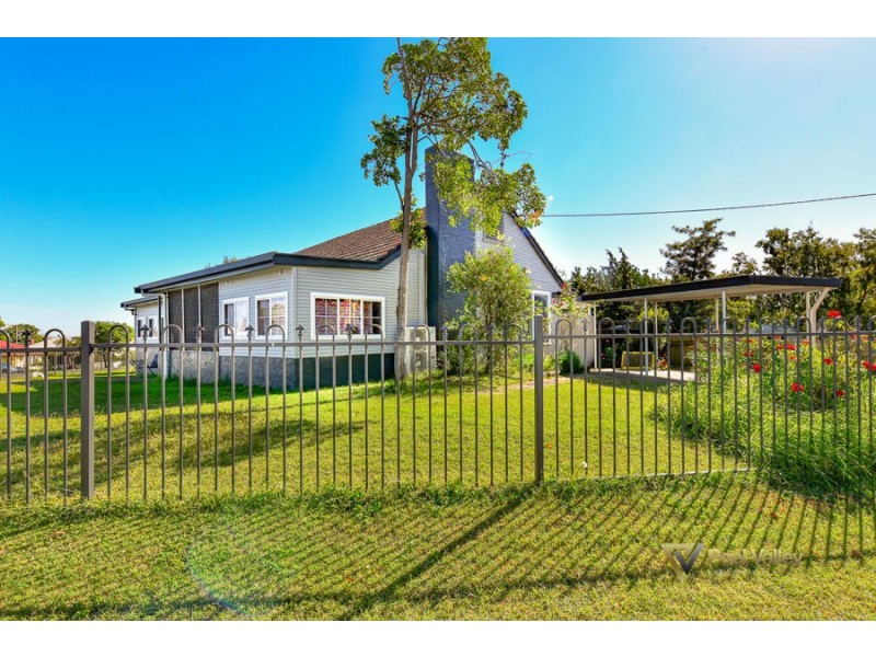 27 Mathews Street, Tamworth NSW 2340