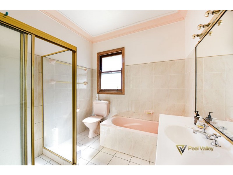 27 Mathews Street, Tamworth NSW 2340