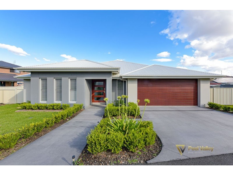 39 Ebony Close, Tamworth NSW 2340