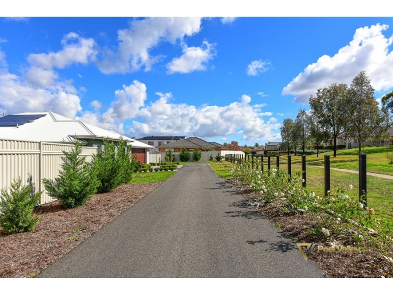 39 Ebony Close, Tamworth NSW 2340