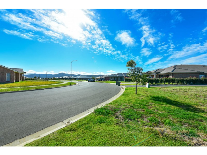 14 Blueway, Moore Creek NSW 2340