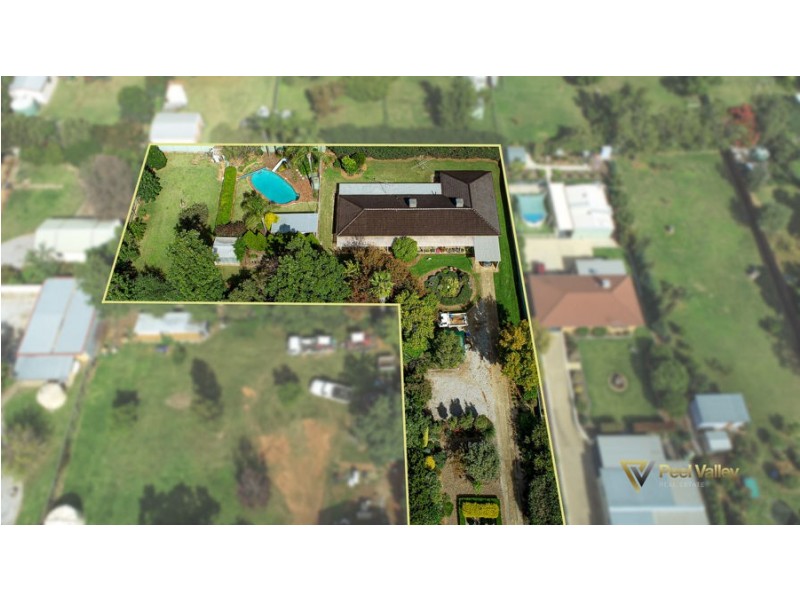 156 Calala Lane, Tamworth NSW 2340