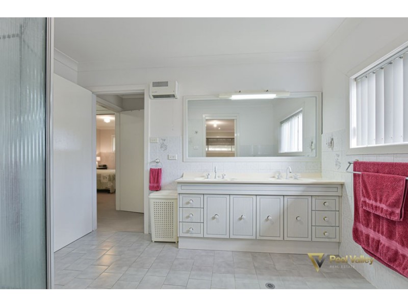 156 Calala Lane, Tamworth NSW 2340