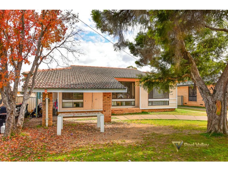 26 Quinn Street, West, Tamworth NSW 2340