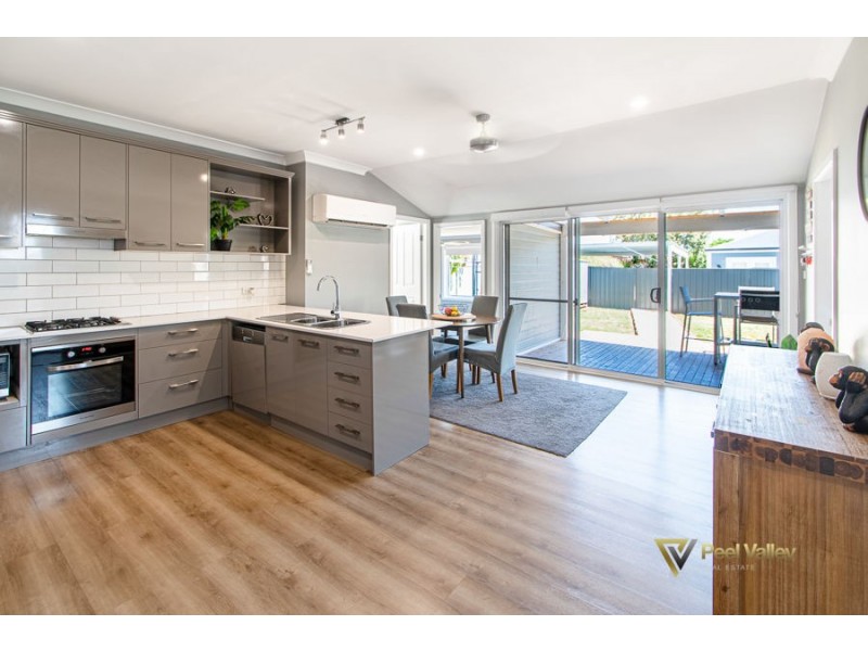 77 Mathews Street, West, Tamworth NSW 2340
