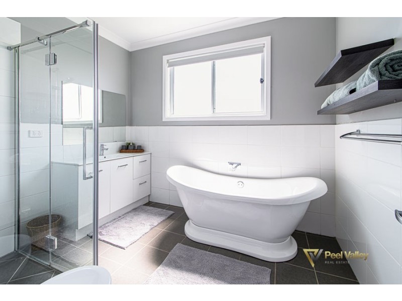 77 Mathews Street, West, Tamworth NSW 2340