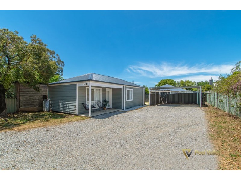 77 Mathews Street, West, Tamworth NSW 2340
