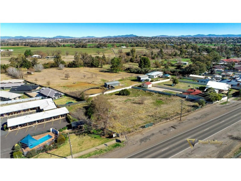 373 -375 Armidale Road, Tamworth NSW 2340