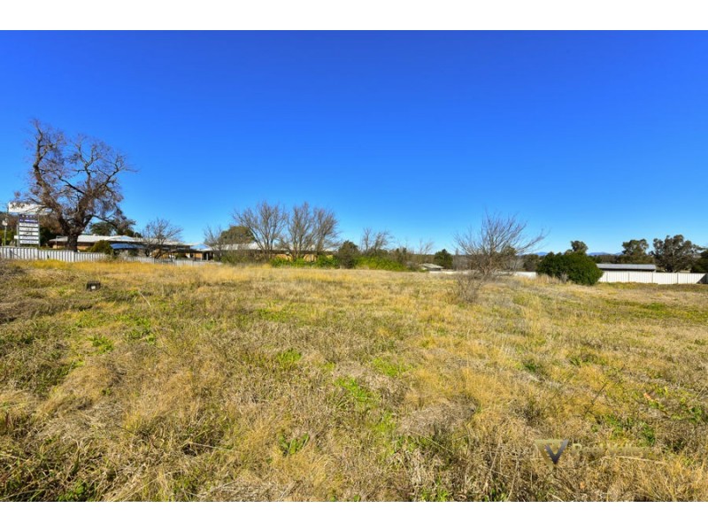 373 -375 Armidale Road, Tamworth NSW 2340