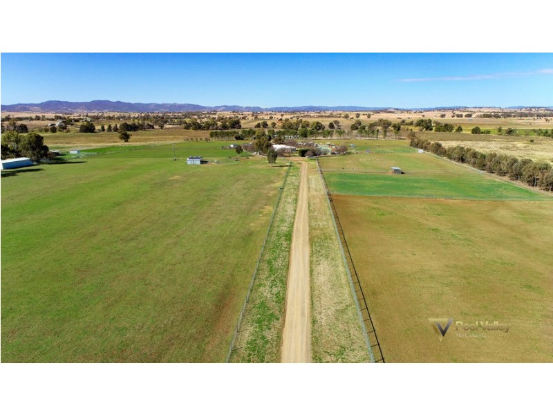 14588 New England Highway, Tamworth NSW 2340