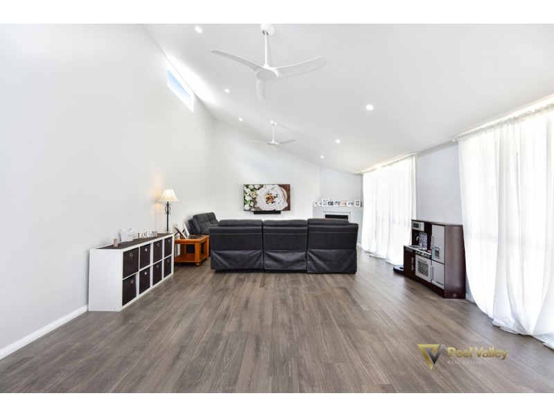 43 Valley Drive East, Tamworth NSW 2340