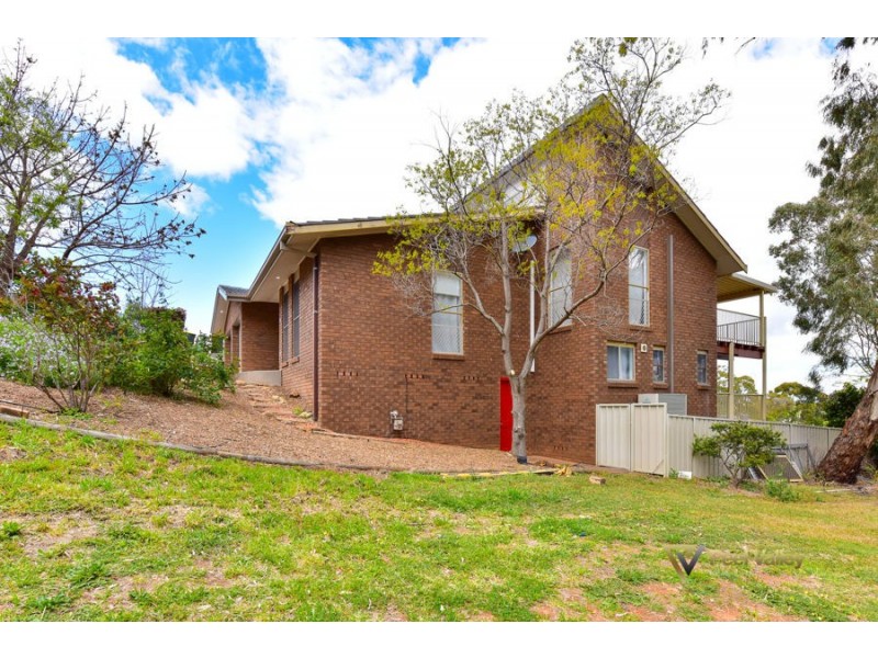43 Valley Drive East, Tamworth NSW 2340