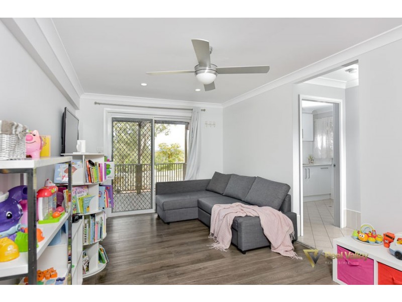 43 Valley Drive East, Tamworth NSW 2340