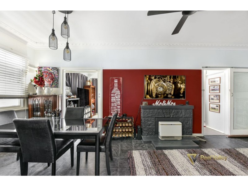 391-395 Armidale Road, Tamworth NSW 2340