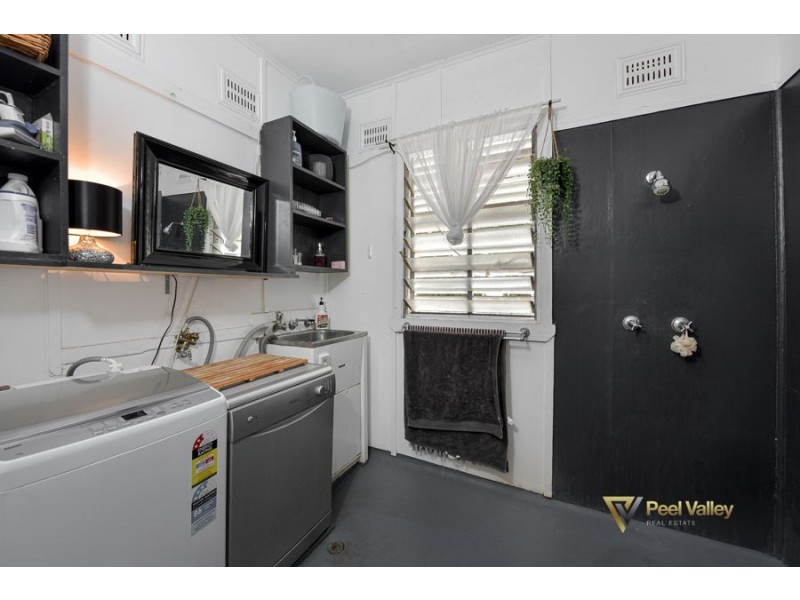 391-395 Armidale Road, Tamworth NSW 2340