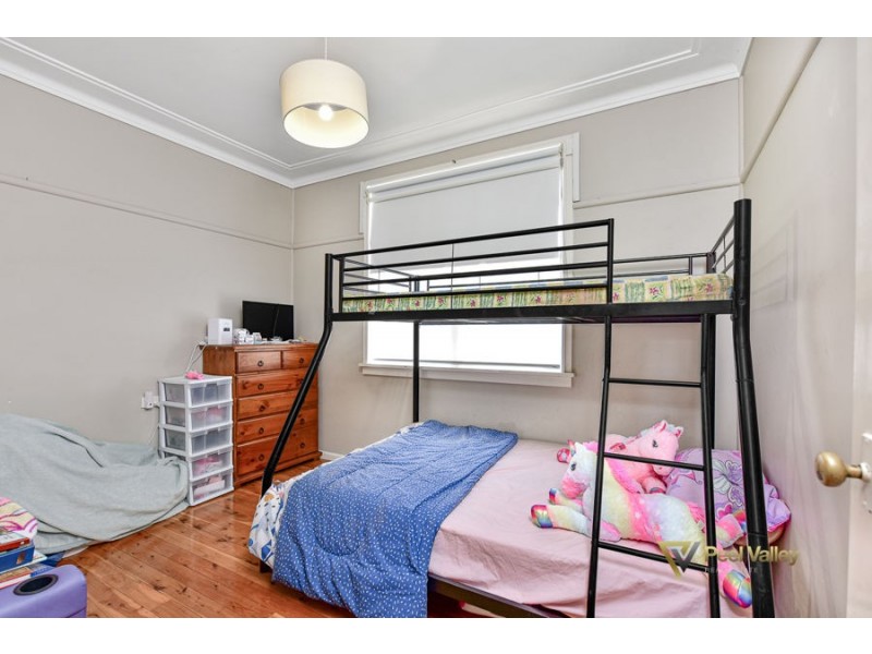 51 Robert Street, Tamworth NSW 2340