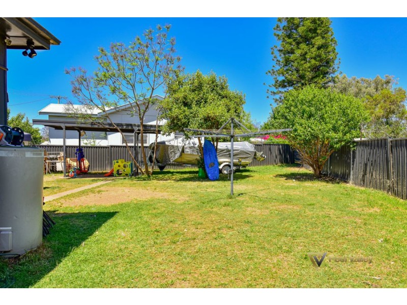 51 Robert Street, Tamworth NSW 2340