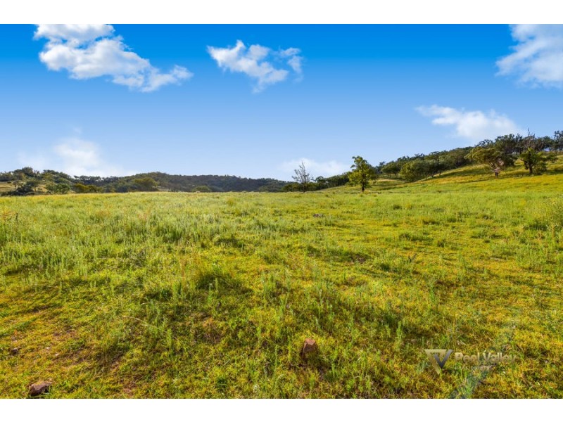 2 Pindari Drive, Tamworth NSW 2340