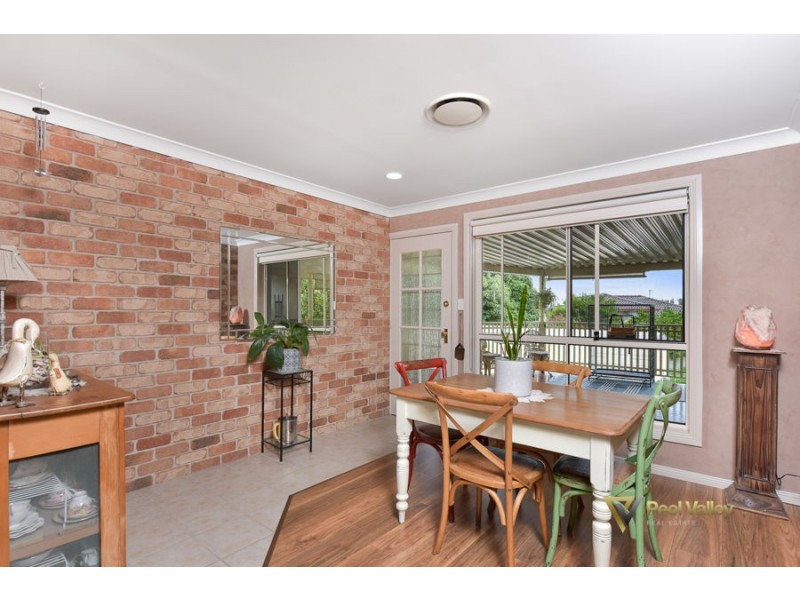 17 Ebony Close, Tamworth NSW 2340