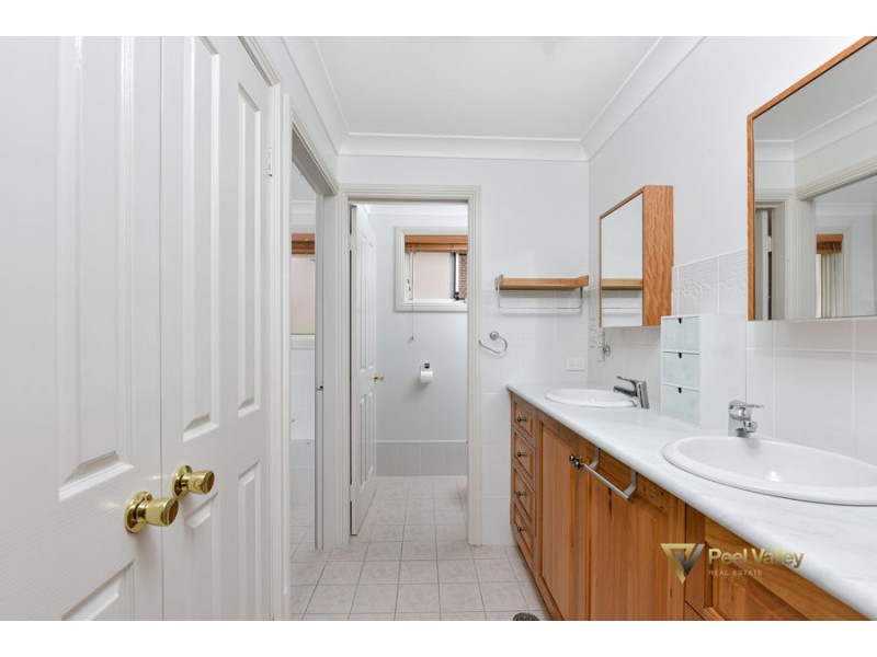 17 Ebony Close, Tamworth NSW 2340