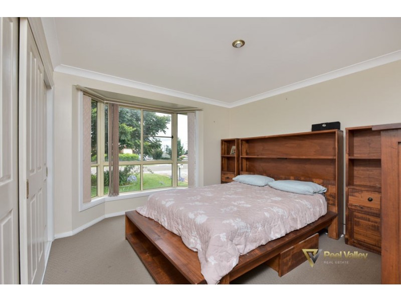 111 Glengarvin Drive, Tamworth NSW 2340