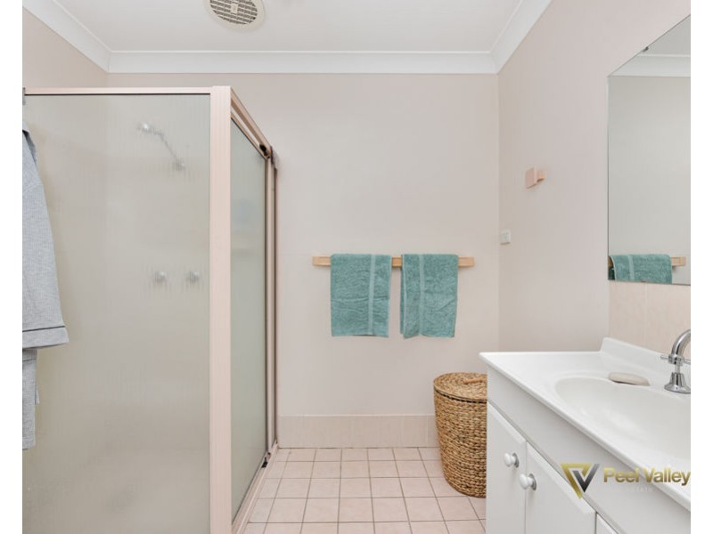 19 Peregrine Avenue Calala, Tamworth NSW 2340