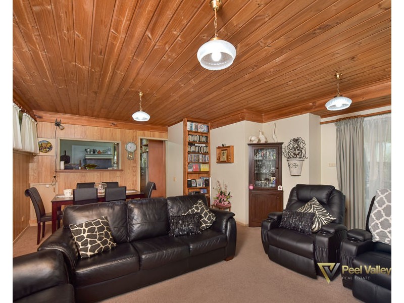 14633 New England Highway Kingswood, Tamworth NSW 2340