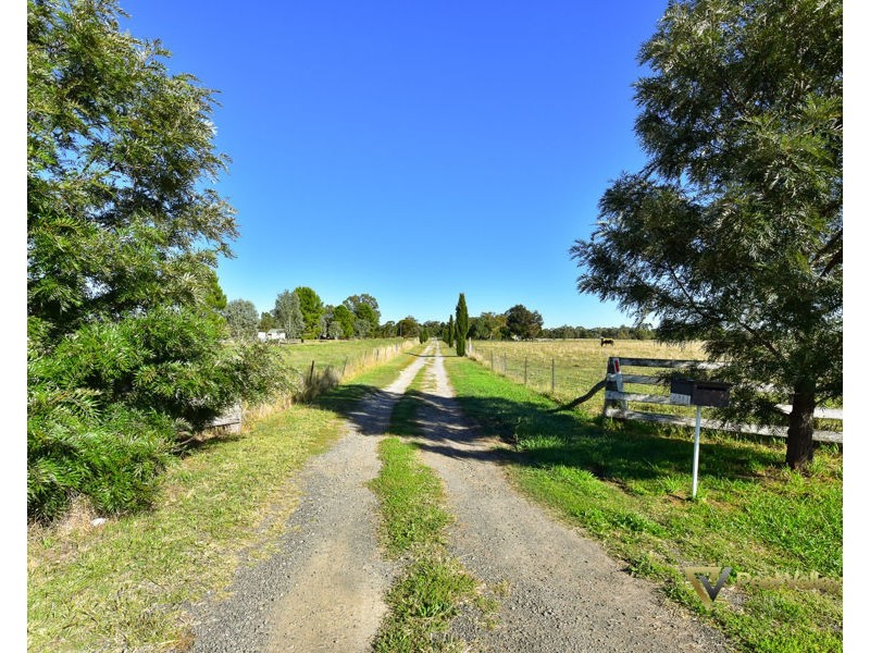 14633 New England Highway Kingswood, Tamworth NSW 2340
