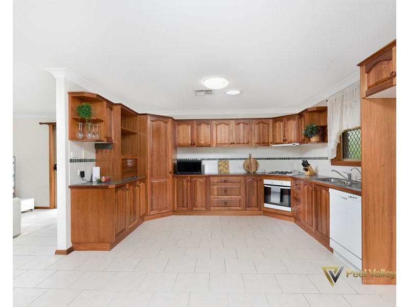 25 Larool Street, Tamworth NSW 2340