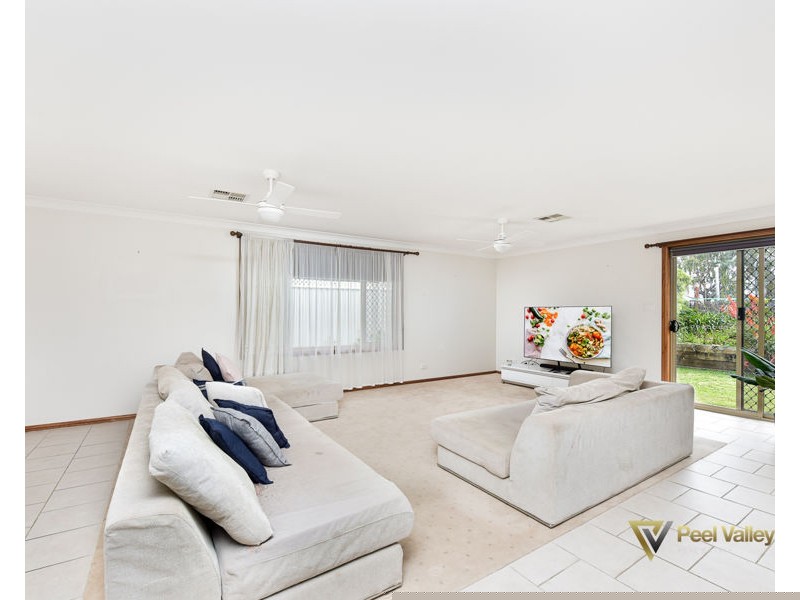 25 Larool Street, Tamworth NSW 2340
