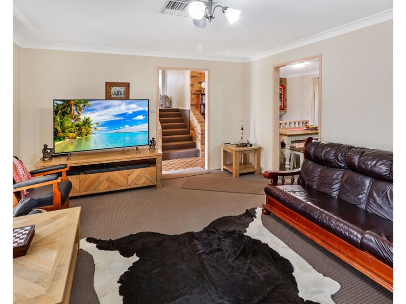 17 Peregrine Avenue, Tamworth NSW 2340