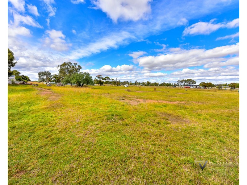 3 Warwick Road, Tamworth NSW 2340