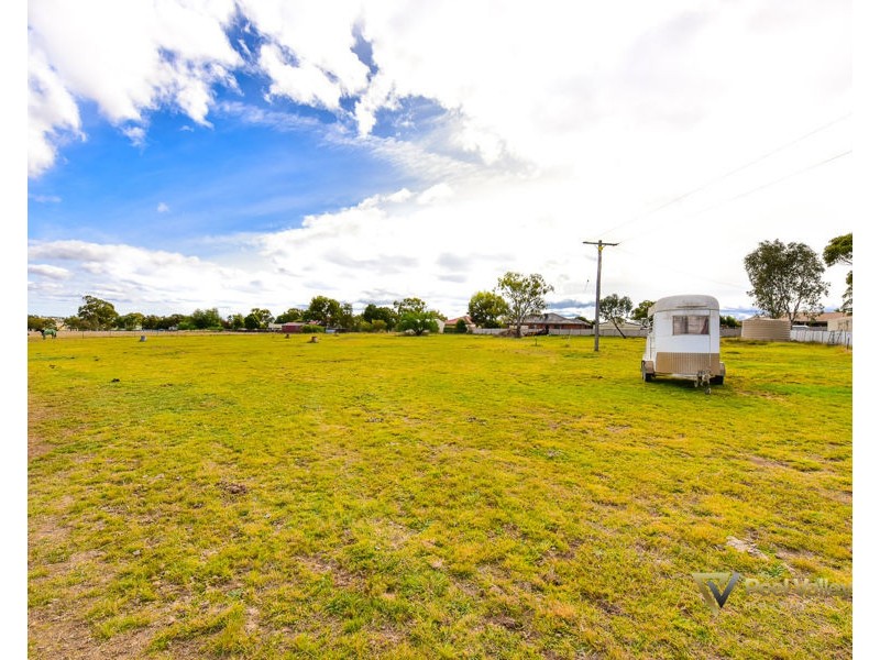 3 Warwick Road, Tamworth NSW 2340